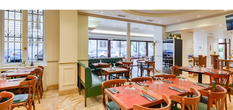 Le restaurant - Le Café Du Palais De Justice - Restaurant Versailles place du marché