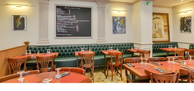 Le restaurant - Le Café Du Palais De Justice - Restaurant Versailles place du marché